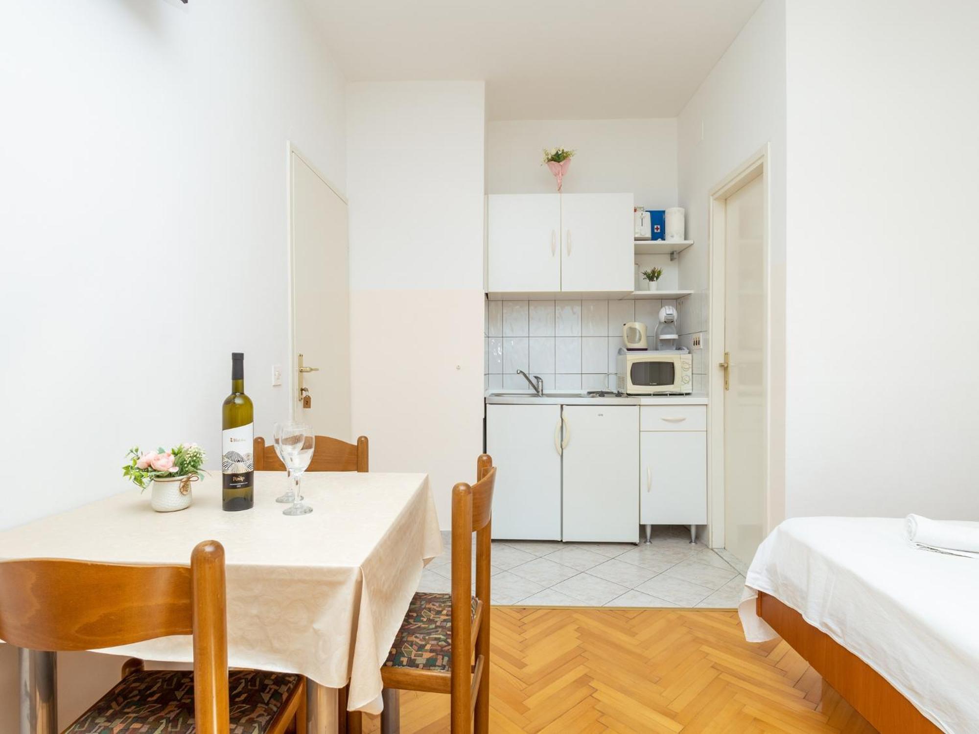 Rosemary Apartments Duće المظهر الخارجي الصورة