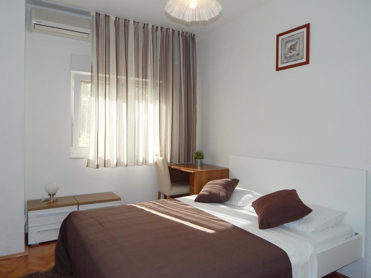 Rosemary Apartments Duće المظهر الخارجي الصورة